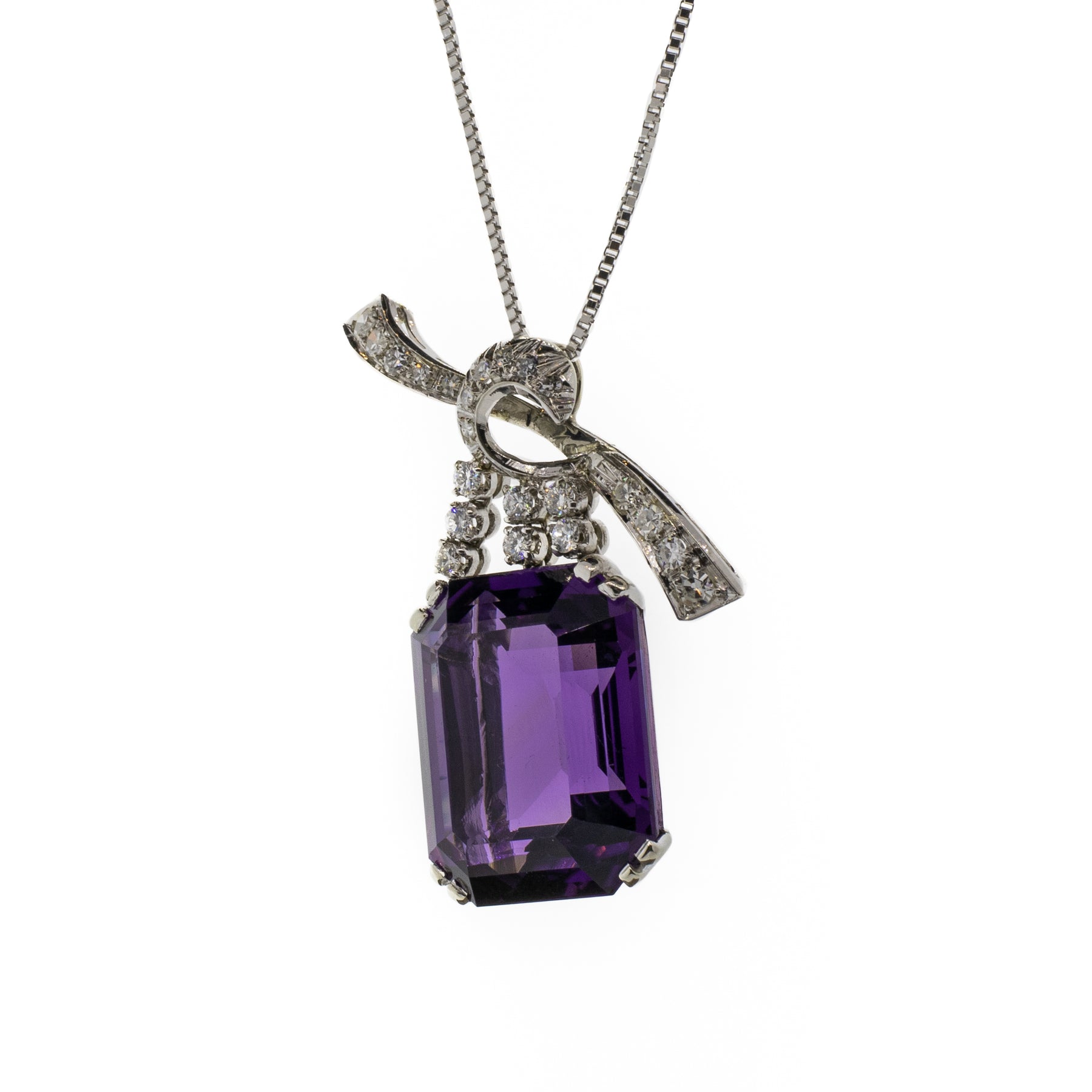 Vintage 18K White Gold Amethyst and Natural Diamond Pendant Necklace